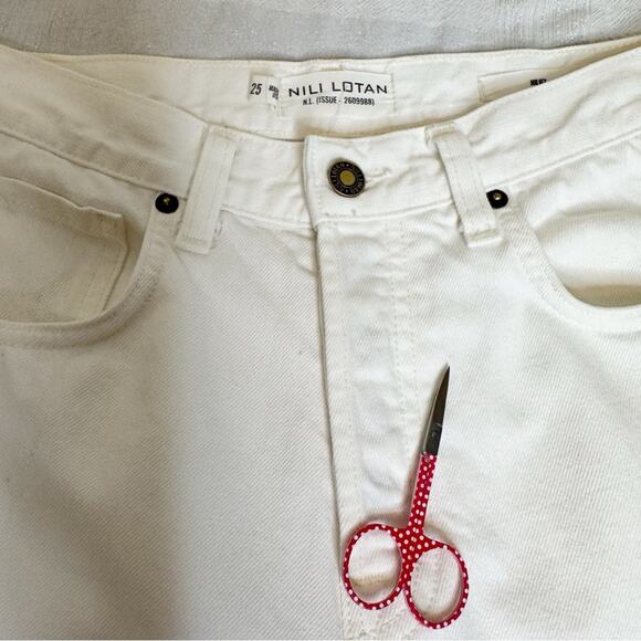 Nili Lotan Juliet High Waist Jeans in Cream Wash Size 25 - Picture 11 of 16